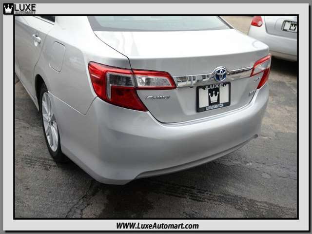 Toyota Camry 2014 photo 38
